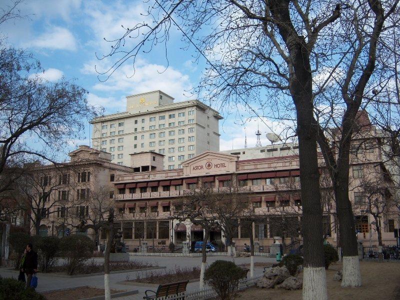 The Astor Hotel, Тяньцзинь Экстерьер фото
